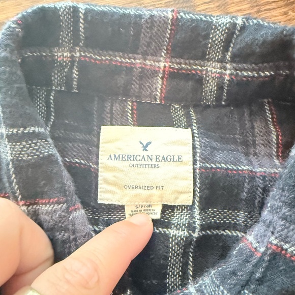 American Eagle Oversized Flannel - Picture 2 of 6